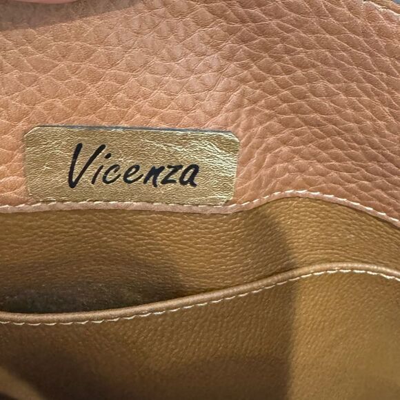 Vicenza Italian Grained Leather Shoulder bag in Camel brown - Picture 6 of 9
